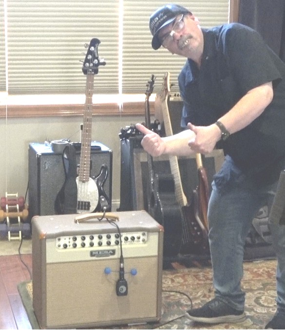 Goofy_With_Amp_2.jpg